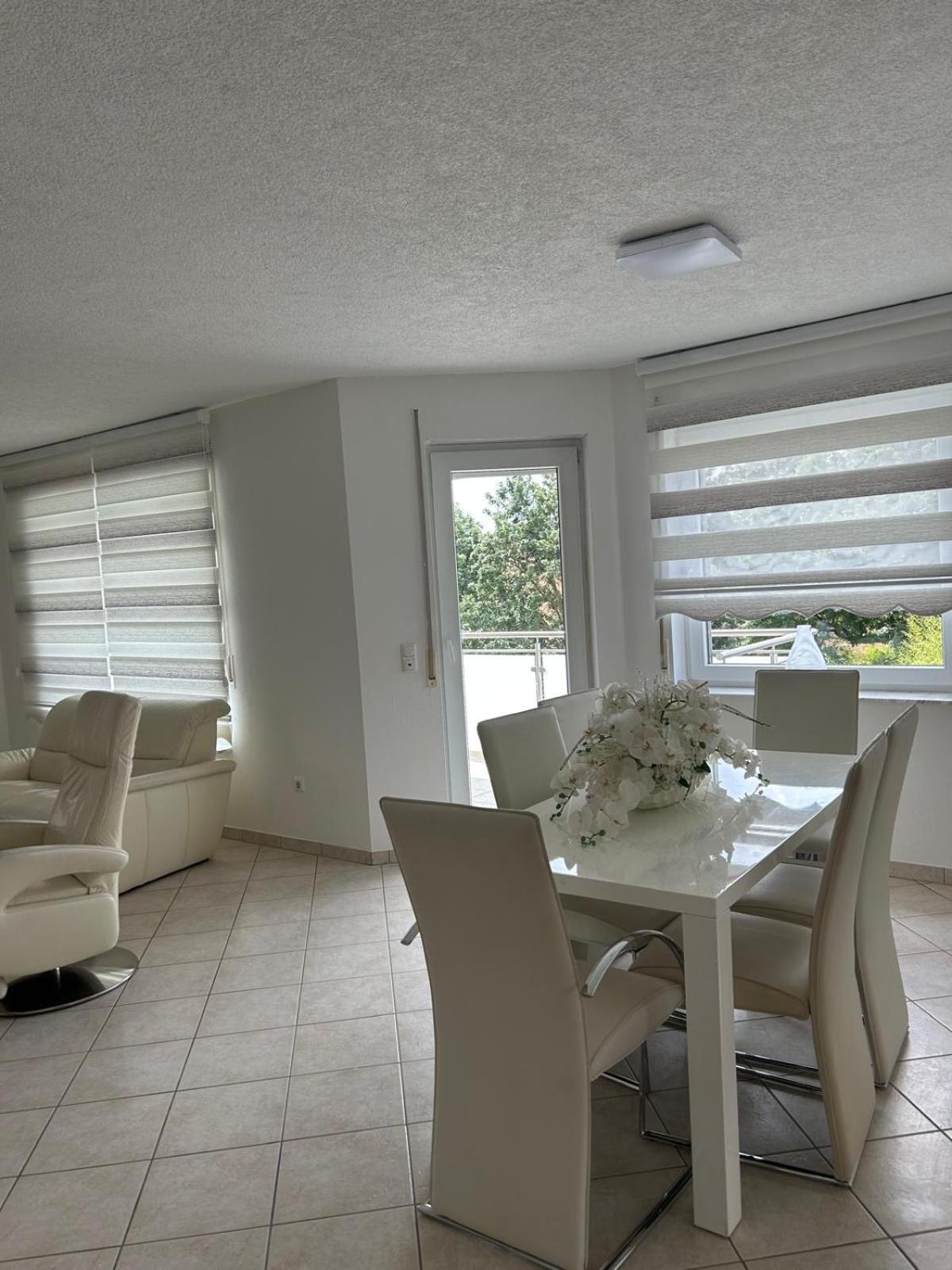 Apartamento Kassel Lohfelden Monteur Und Family Qualitat Schmidt Ll Exterior foto